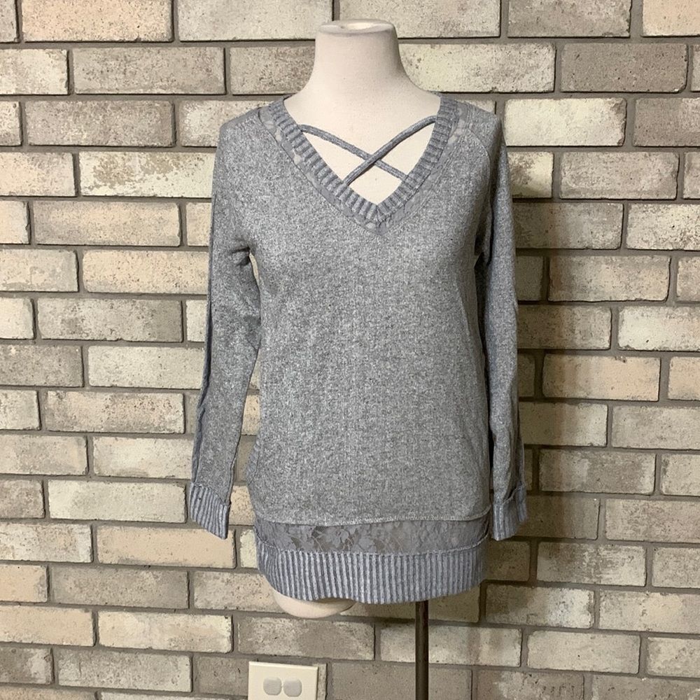 3for$20 sweater xs 